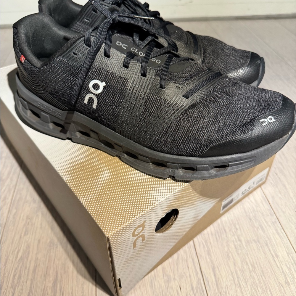 On Running Athletic Sneakers